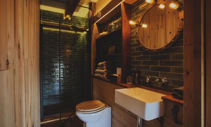En-suite bathrooms